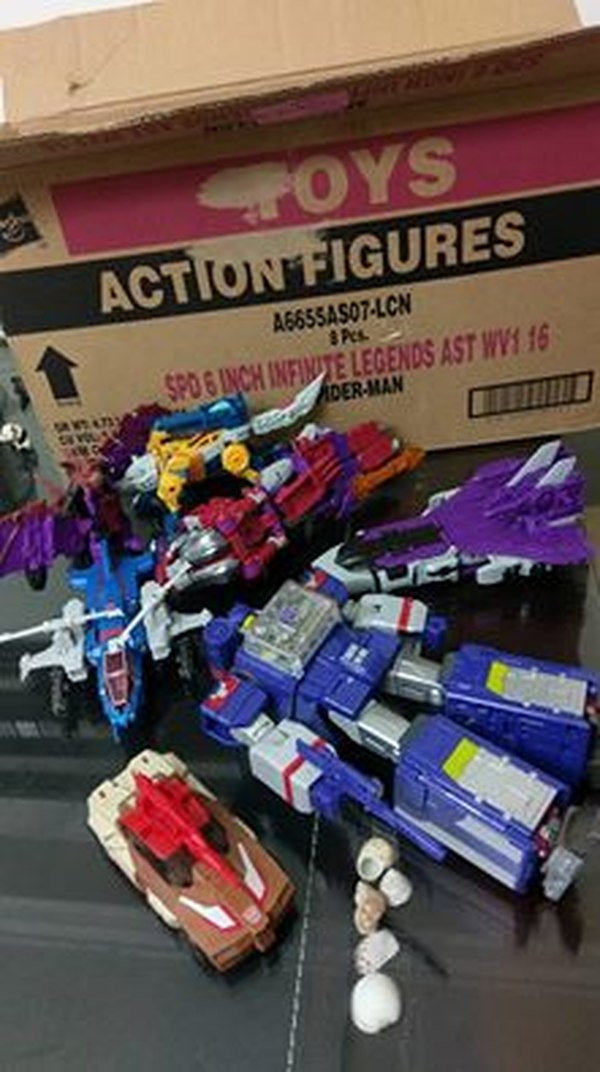 Photos From Taipei Transformers Con   Want To See Combiner Wars & Unite Warriors Computron Side By Side Or MP Delta Magnus  (11 of 35)